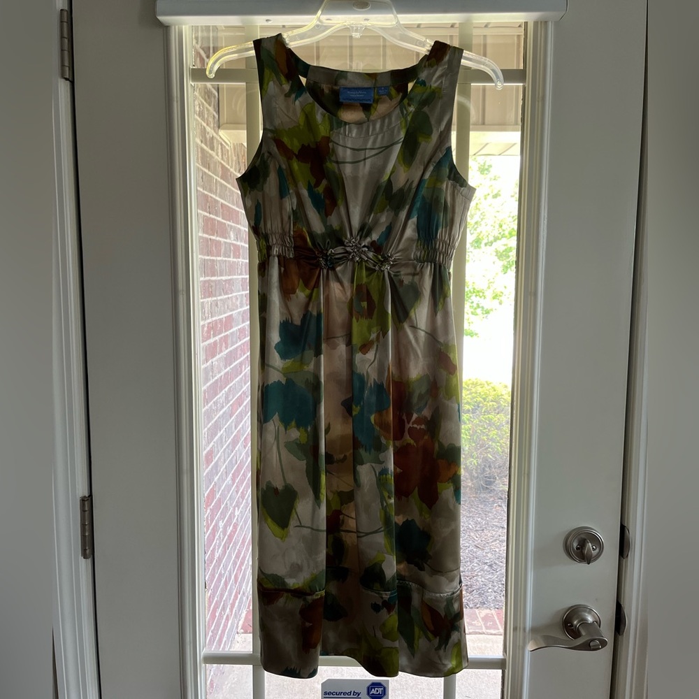 Simply Vera Vera Wang Dress - Size 6